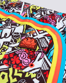 BAÑADOR CORTO CON ELÁSTICO EN LA CINTURA REPREVE® CON ESTAMPADO DE COMIC