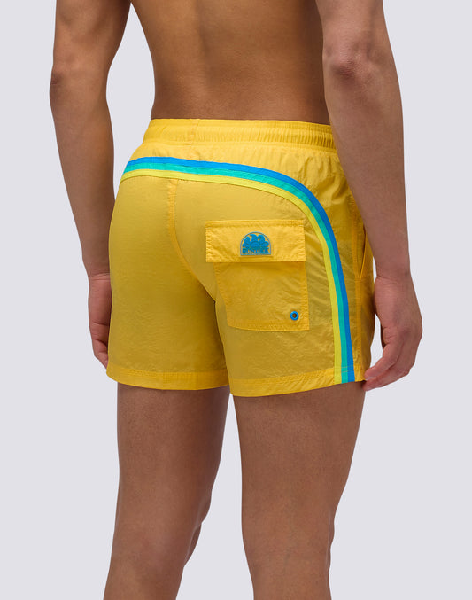 TRAJE DE BAÑO CORTO CINTURA ELÁSTICA ARRUGADA