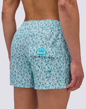 REPREVE® TRAJE DE BAÑO CORTO CON CINTURA ELÁSTICA Y MINI SURF ESTAMPADO