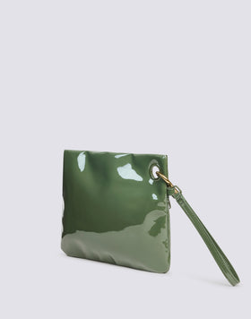 CLUTCH WITH CARABINER