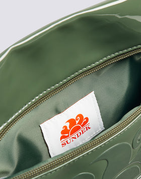 CLUTCH WITH CARABINER