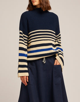 MAGLIONE A RIGHE CON COLLO A TARTARUGA