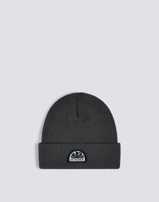 BEANIE CON PATCH