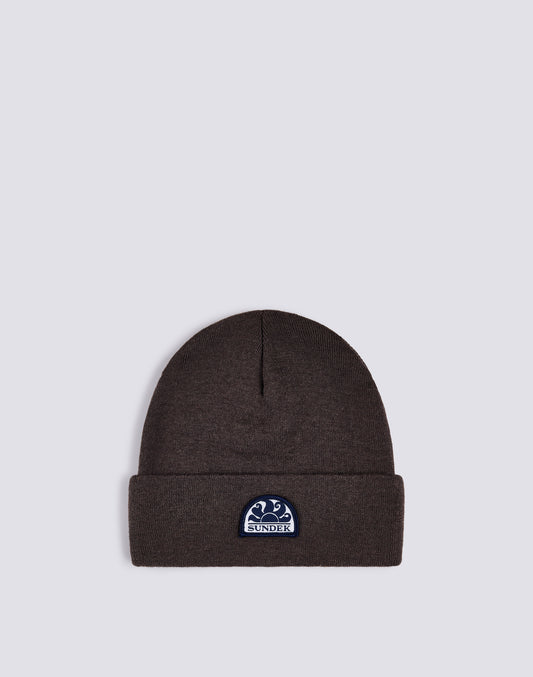 BEANIE CON PATCH