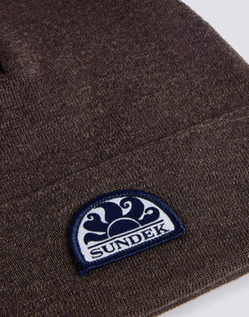 BONNET AVEC PATCH