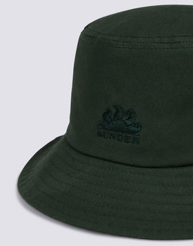 CHAPEAU TYPE BOB AVEC LOGO BRODÉ