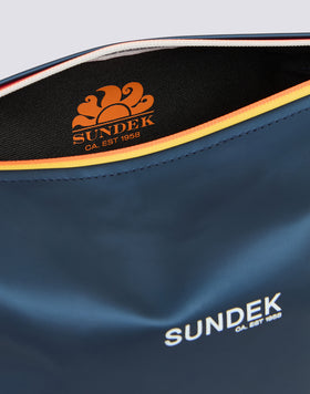 BEAUTY CASE CON CERNIERA SALDATA