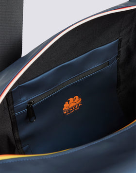 BACKPACK WITH WELDED ZIPPER AND ADJUSTABLE PADDED HANDLES