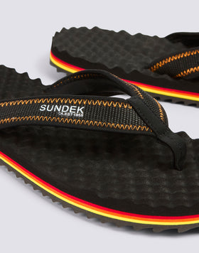 TONGS EN CAOUTCHOUC AVEC IMPRIMÉ ARC-EN-CIEL HÉRITAGE