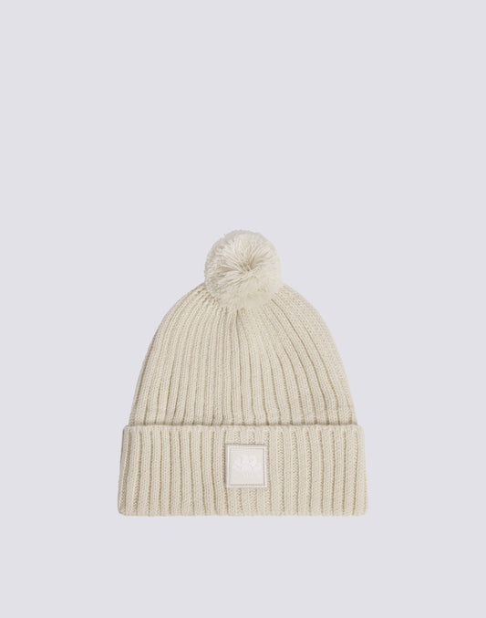 BEANIE CON POM POM