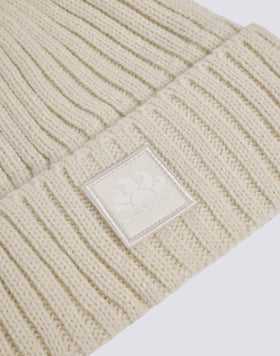 PON PON BEANIE