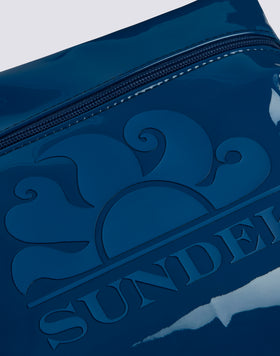 CLUTCH BAG WITH CARABINER