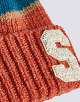 BERRETTO IN LANA CON PATCH