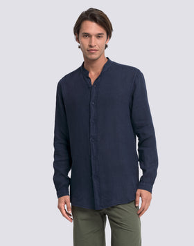 CAMISA DE HOMBRE CON CUELLO COREA DE LINO TEÑIDO EN PIEZA