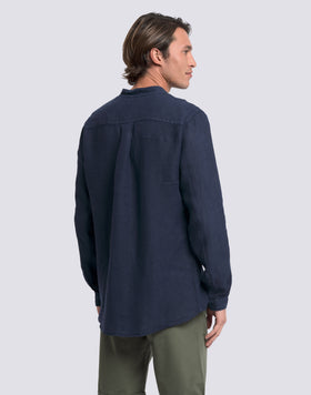 CAMISA DE HOMBRE CON CUELLO COREA DE LINO TEÑIDO EN PIEZA