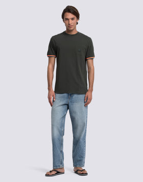 T-SHIRT FINN À COL ROND AVEC POCHE