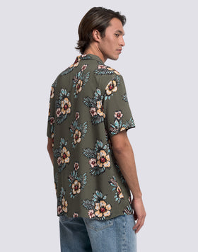CAMISA DE HOMBRE ESTAMPADA EN VISCOSA POPELÍN