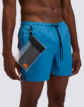 BAÑADOR CON TEJIDO ELÁSTICO, CINTURA ELÁSTICA Y BOLSILLO EXTRAÍBLE