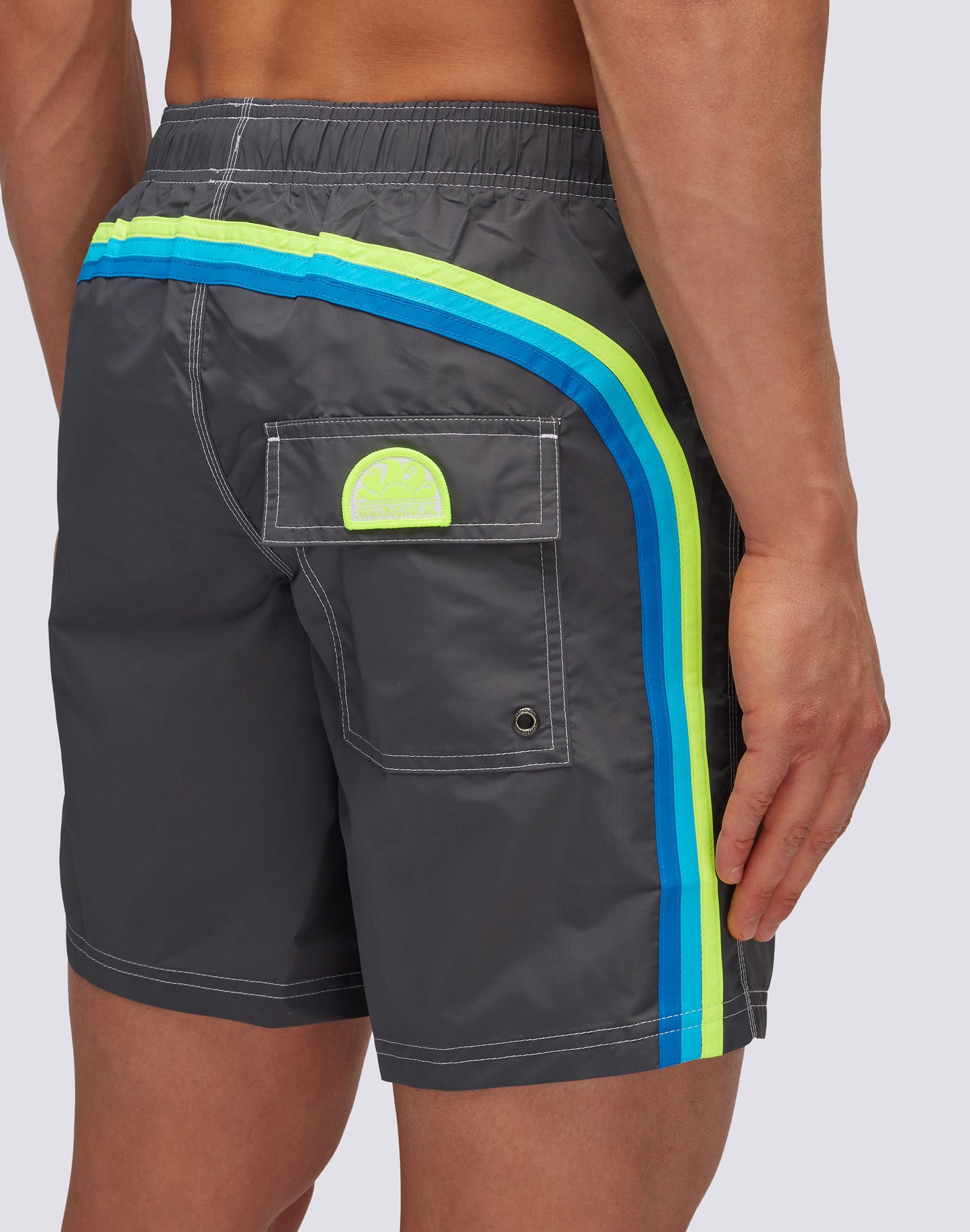 ICONIC TAFFETA MID-LENGTH SWIM SHORTS WITH AN ELASTICATED WAISTBAND