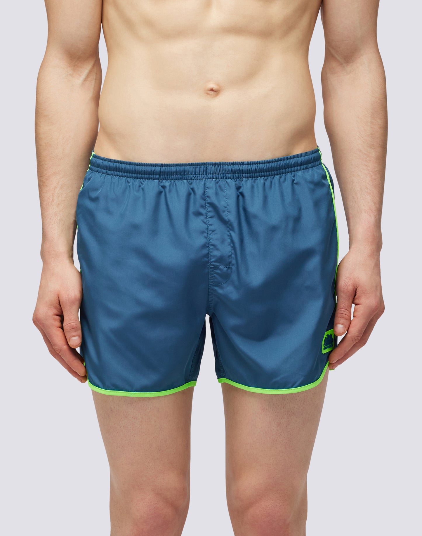 SHORT SWIMSHORTS WITH ELASTIC WAIST AND ROUND SIDE SLITS