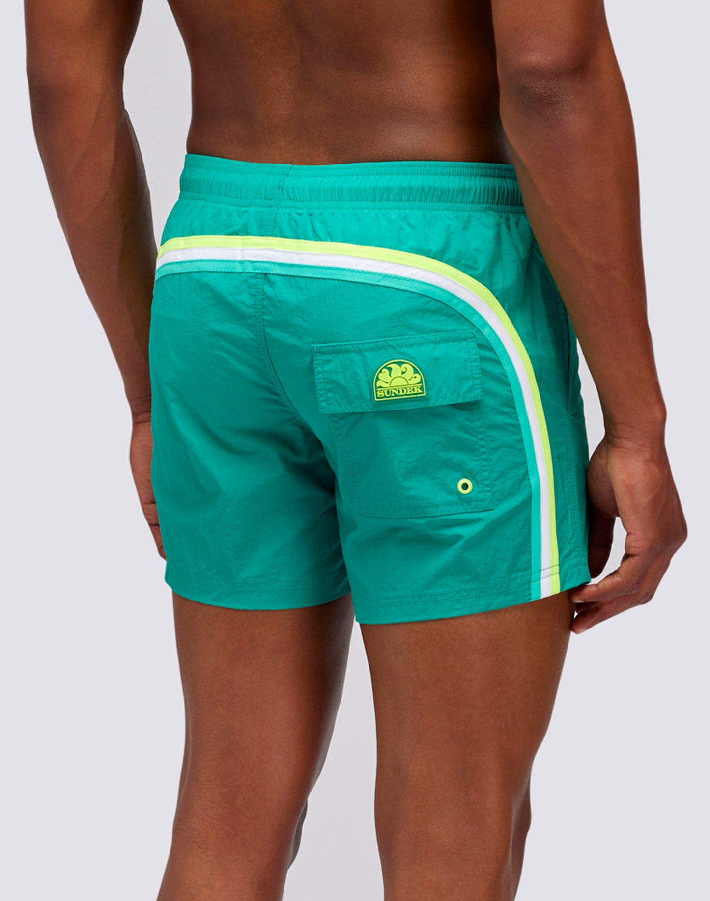 CRINKLED SHORT ELASTIC WAIST SWIMSHORTS