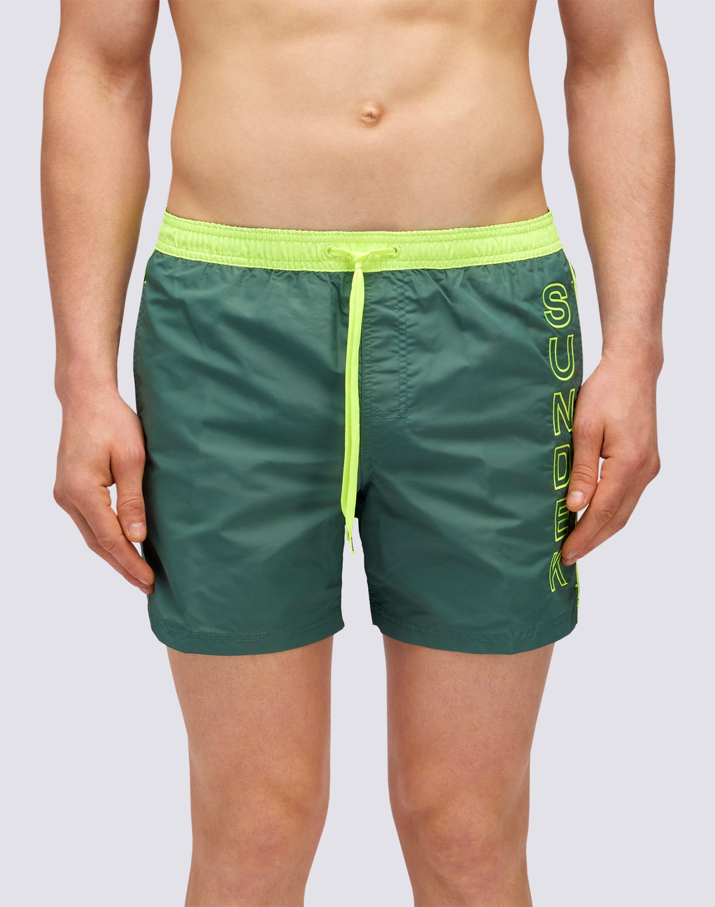 ICONIC TAFFETA SHORT SWIMSHORTS WITH CONTRAST PIPING