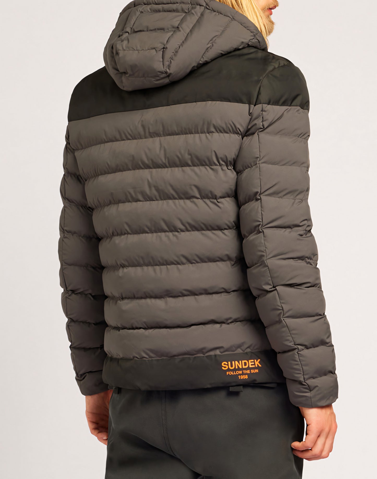 QUILTED HOODED JACKET