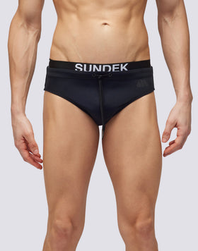 BRIEFS WITH ELASTIC LOGO