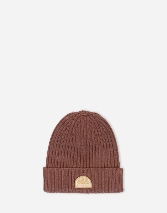 GORRO CON PARCHE ICÓNICO