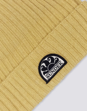 BEANIE WITH ICONIC PATCH