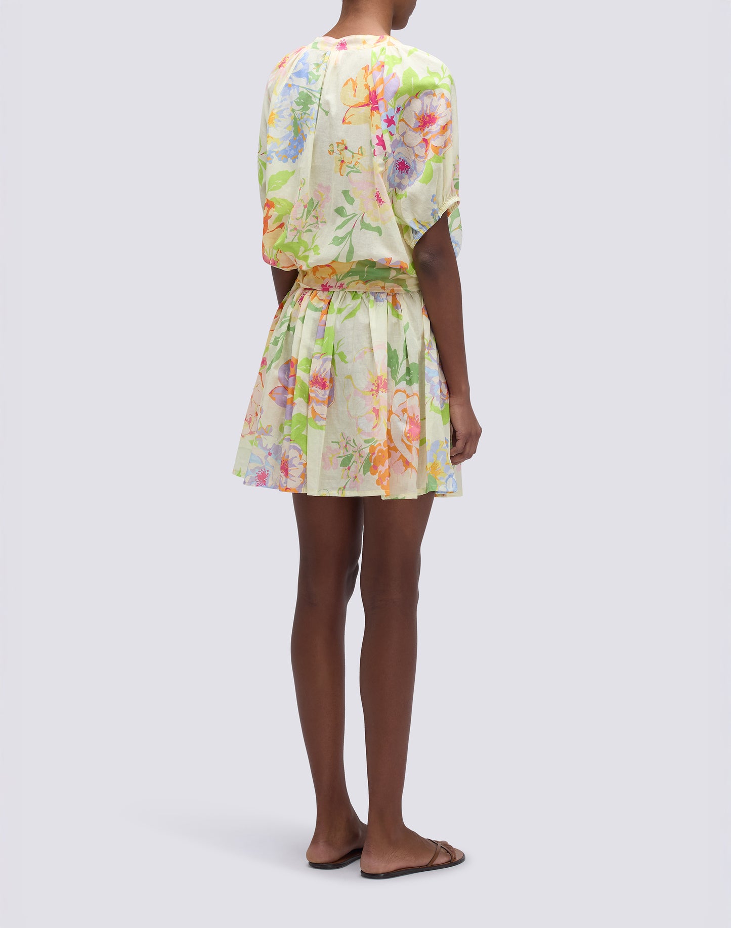 FLOWER BUNCH PRINTED SHORT DRESS