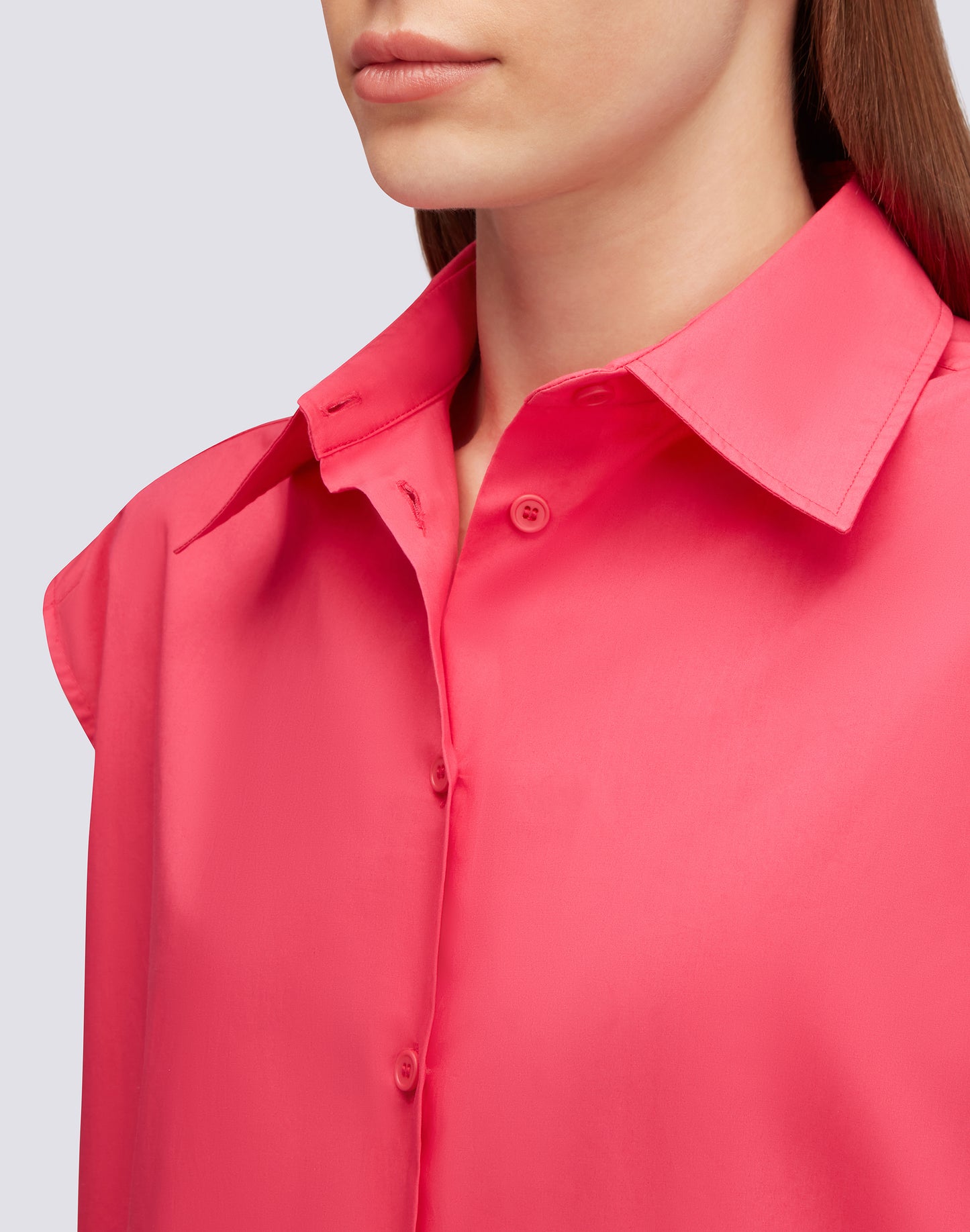 SLEEVELESS POPLIN SHIRT