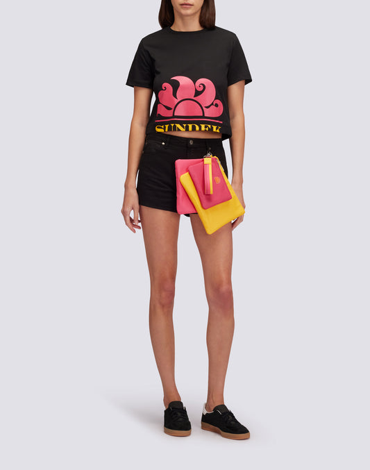 CROPPED T-SHIRT