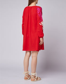 ROBE COURTE BRODÉE