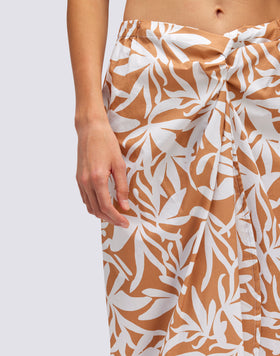 LONG PAREO WITH OPTIC FLOWER PRINT