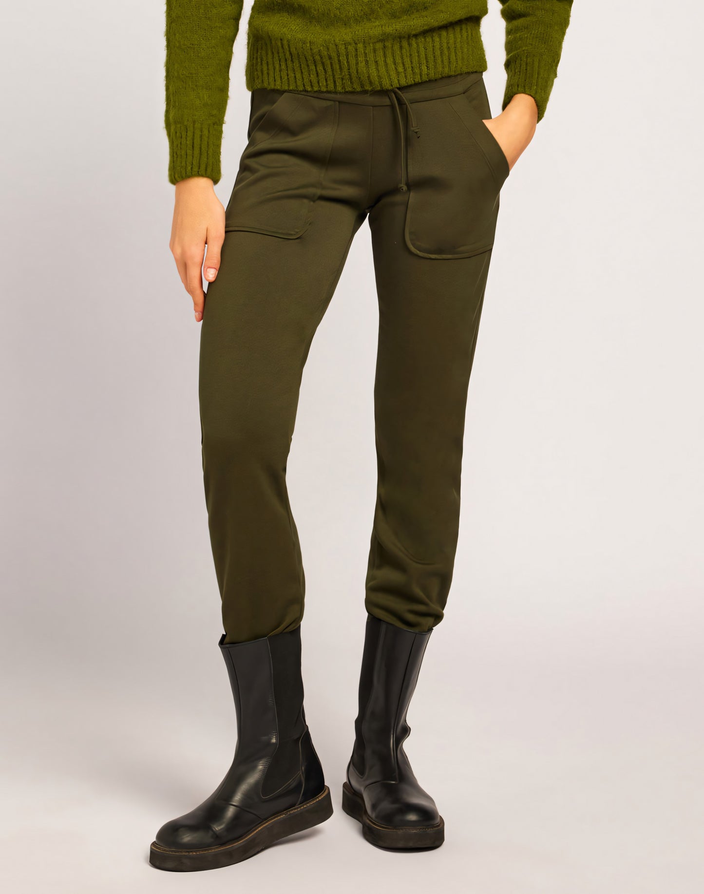 DEBRA STRAIGHT CUT TROUSERS WITH ELASTICATED CUFFS