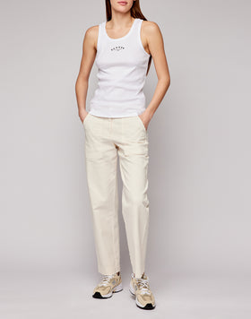 SLEEVELESS T-SHIRT