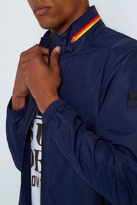 CHAQUETA LIGERA CON CREMALLERA ENTERA