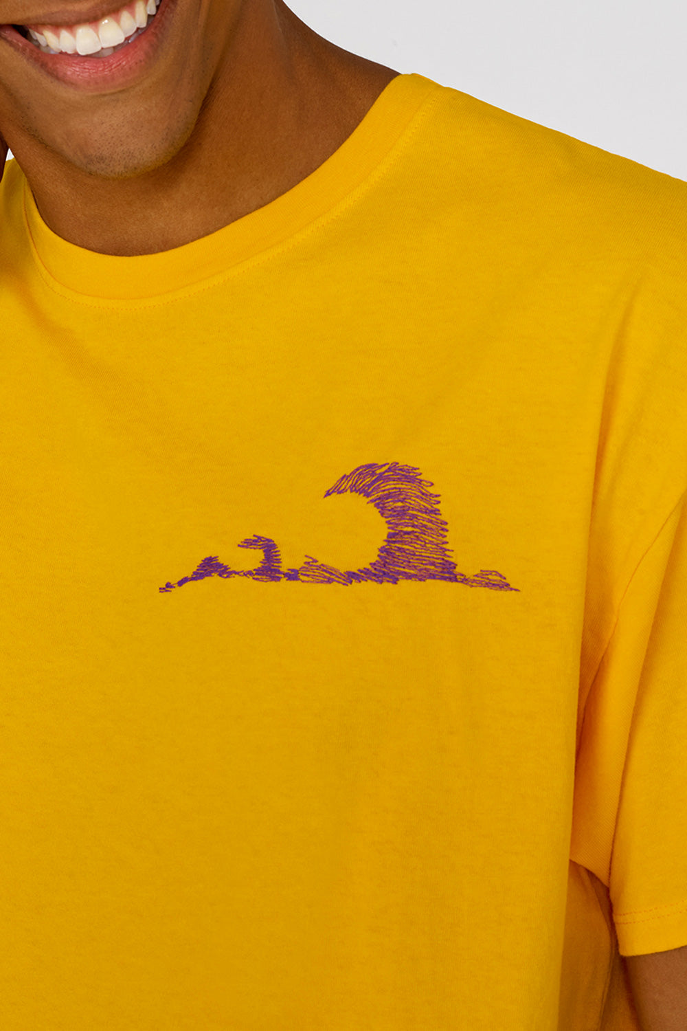 T-SHIRT CON RICAMO ONDE - GOLDENWAVE SPECIAL EDITION