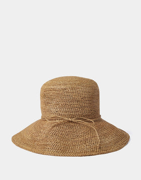 WIDE-BRIMMED RAFFIA HAT